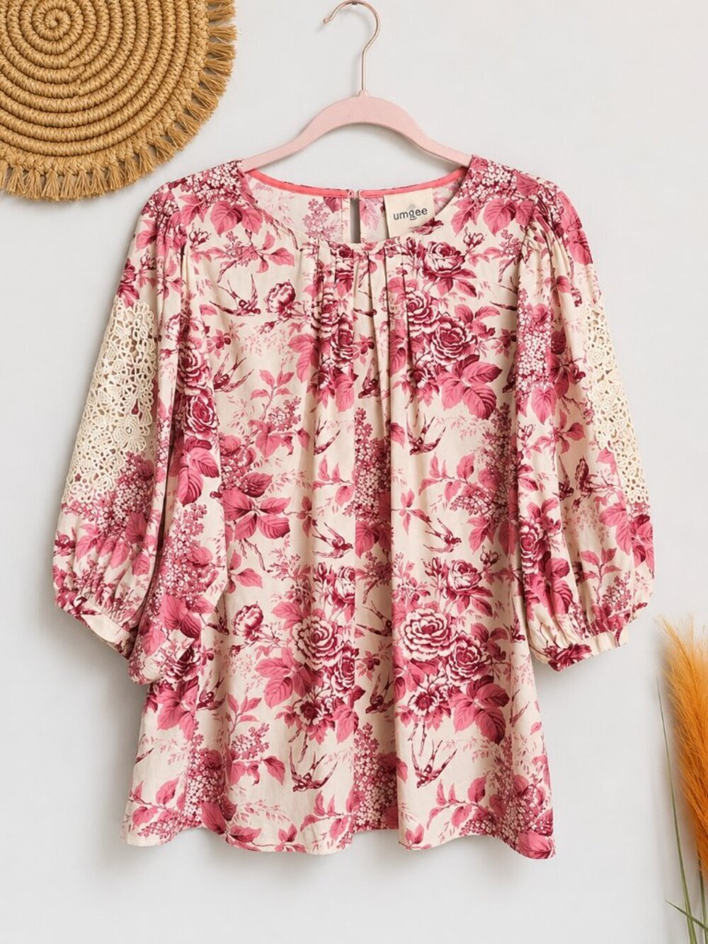 Umgee NEW Pink Floral Crochet Lace Puff Sleeve Blouse Top SZ Medium Coquette